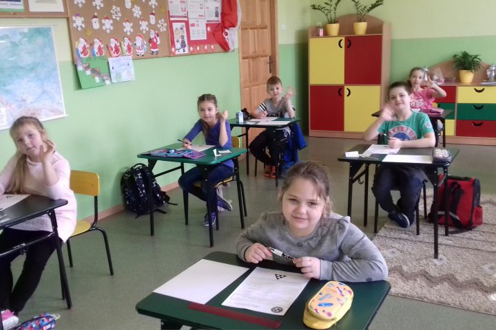 Więcej o: XV EDYCJA POWIATOWEGO KONKURSU MATEMATYCZNEGO „DEXTER” 