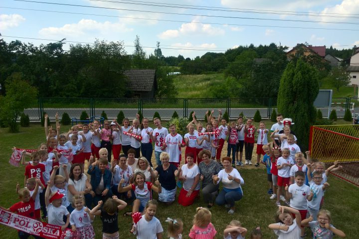 Więcej o: Strefa kibica w naszej szkole!