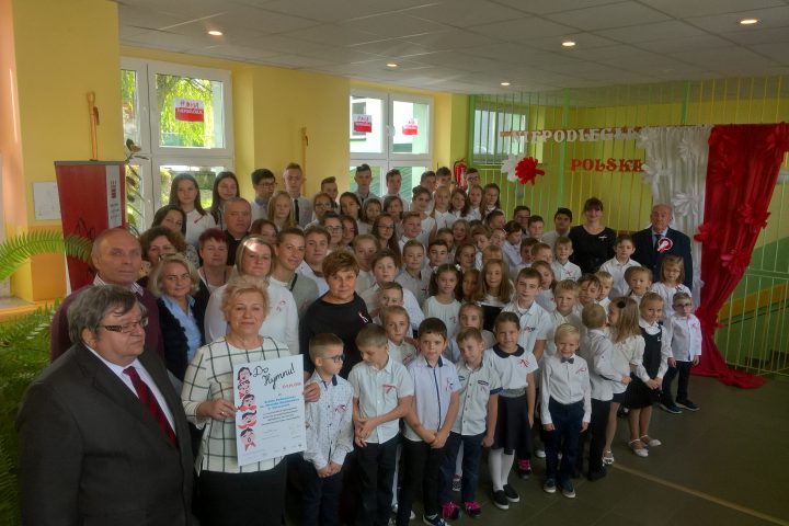 Więcej o: Udział w Ogólnopolskim Konkursie „Do Hymnu”!
