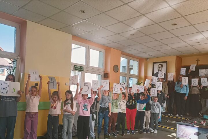 Więcej o: „Dzień Liczby Pi”