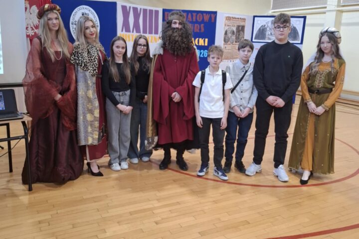 Więcej o: XXIII Powiatowy Konkurs Historyczno-Literacki